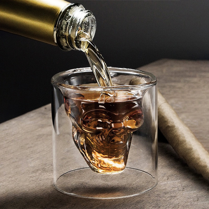Creatieve glazen schedel bierm - Wine To Beer To Liquor recensie en prijs